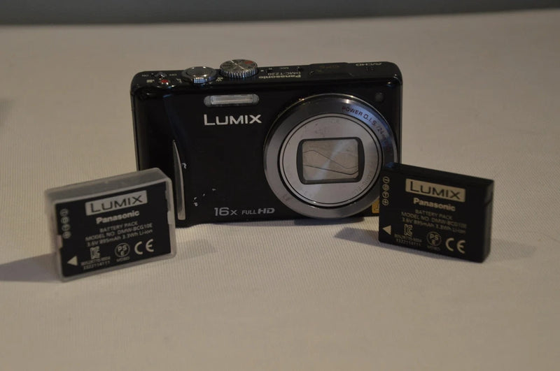 Panasonic LUMIX DMC-TZ20 14.1MP Digital Camera + 2 Batteries, Spares/Repair