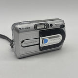 Fujifilm FinePix A330 3.2MP Digital Camera Silver Tested w/o Memory Card