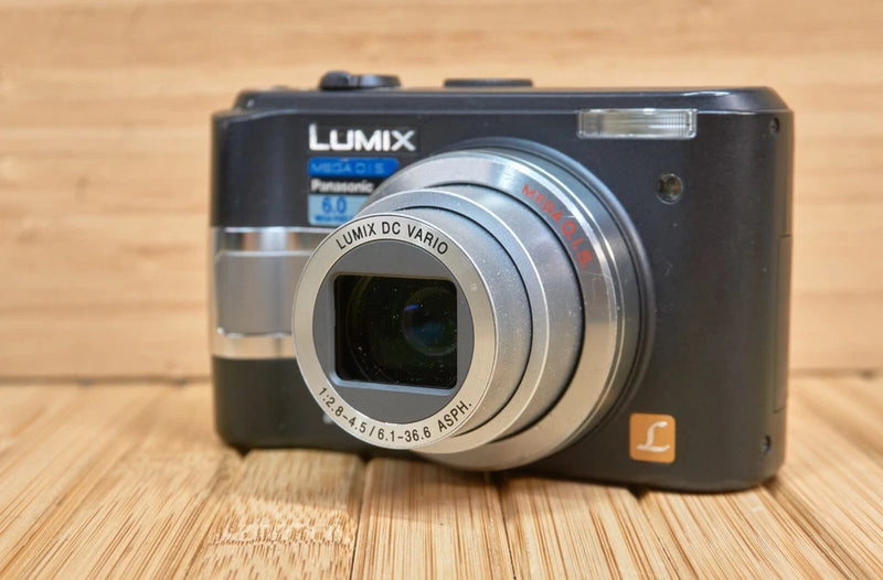 Panasonic Lumix DMC-LZ5 , FOR PARTS OR REPAIR!  Sold As Is!