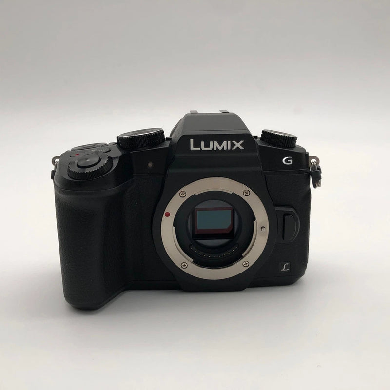 Panasonic LUMIX G85 Black Mirrorless Digital Camera Body + Accessories Excellent