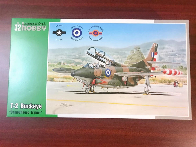 1/32 T-2 Buckeye camouflaged trainer model kit box art, unstarted plastic parts