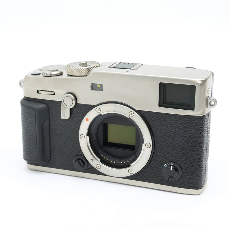 Fujifilm Fuji X-Pro3 DR Silver Mirrorless Camera Body #121