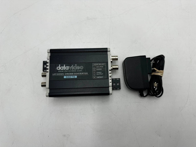 Datavideo SDI up/down cross converter with power adapter and multi BNC ports