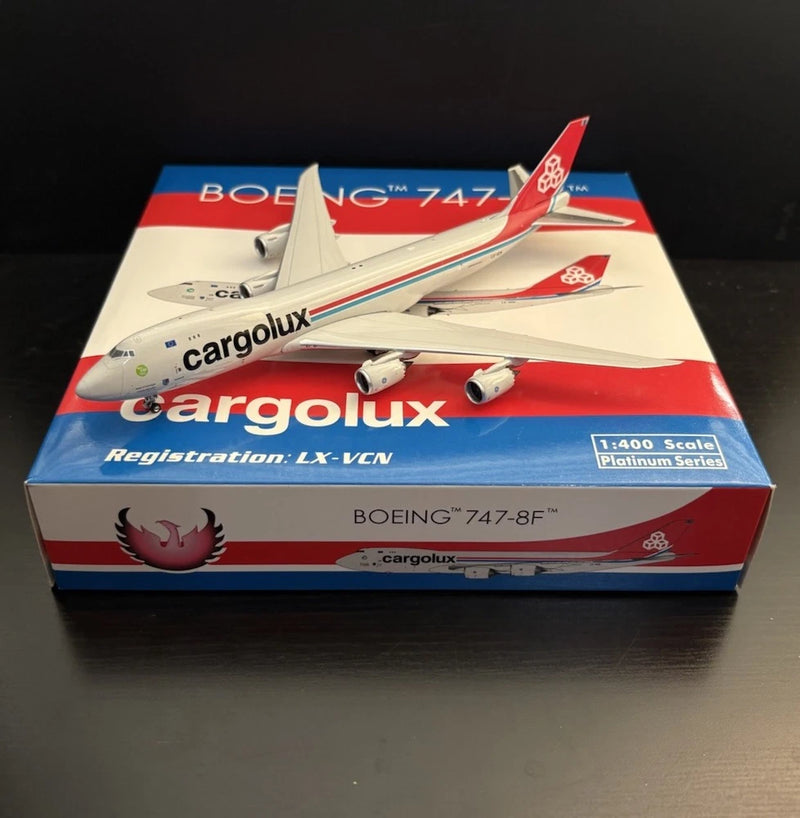 Phoenix Model 1:400 Cargolux Boeing 747-8F LX-VCN 11606 Scale Diecast Airplane