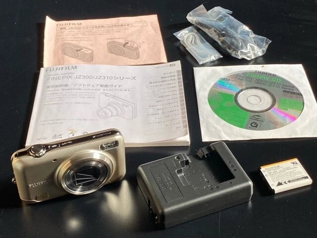 Discount! Fujifilm digital camera Fine Pix JZ300. Includes box.