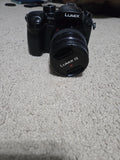 Panasonic lumix gh4 with lumix vario