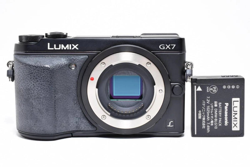 Panasonic DMC-GX7 Mirrorless Camera Kit with Accessories Used Excellent Conditio