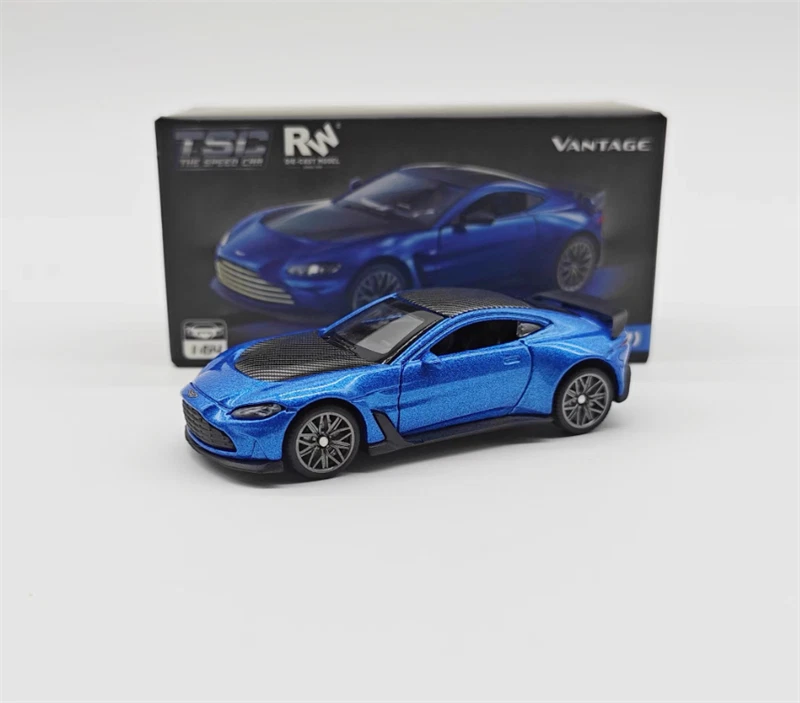 TSC 1:64 V12 VANTAGE / Bugatti Divo Diecast Model Car