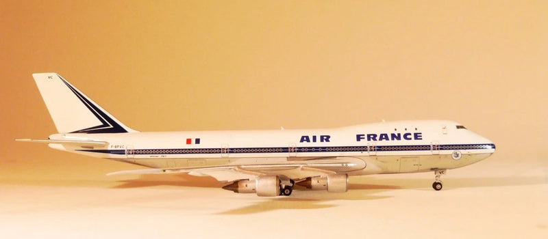 1/400 Phoenix Air France 747-128 Polished
