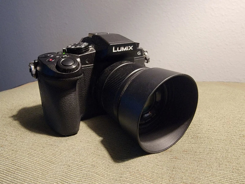Panasonic LUMIX G85 16.0MP Digital Camera + Lumix 25mm f/1.7 Lens + Accessories