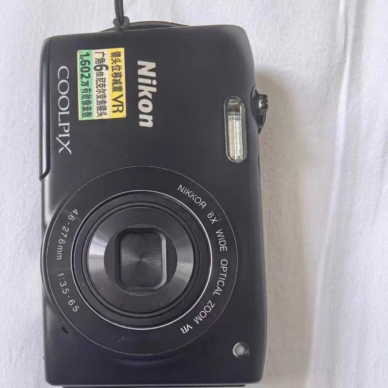 Nikon COOLPIX S3300 Digital Camera W/SD Card Charger Fully Tested 90%new