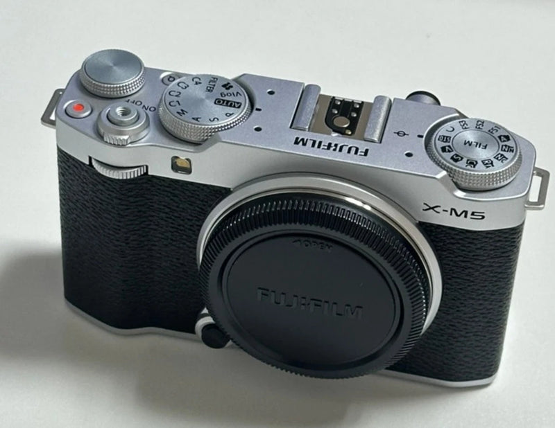 Fujifilm X-M5 + 15-45mm Kit Silver (Korean Ver.)