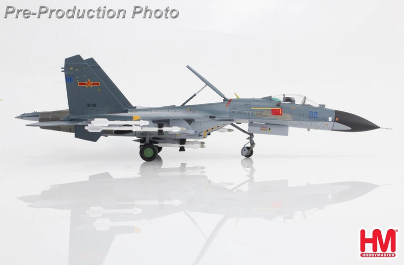 Hobby Master 1:72 Su-27SK fighter jet model, gray with landing gear and wing markings