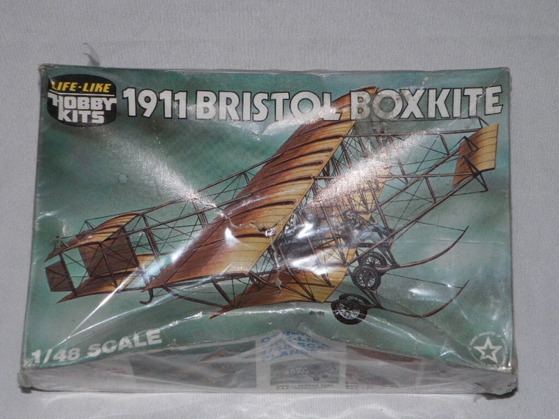 1/48 Bristol Boxkite biplane model kit box with illustrated 1911 military plane
