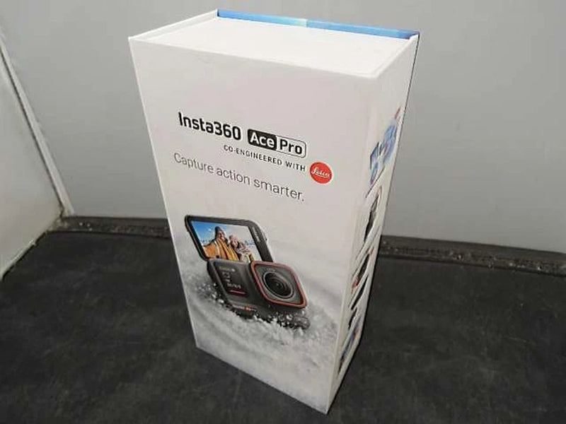 INSTA 360 Wearable Camera Action Cam INSTA360 ACE PROCINSAAJA Used