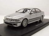 Neo Scale Models BMW M5 E39 Silver 2002 1:43 Resin LHD Diecast Car
