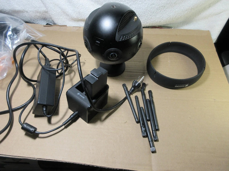 Insta360 Pro2 360 VR Camera 8K + Farsight & Accessories in impact case prefect