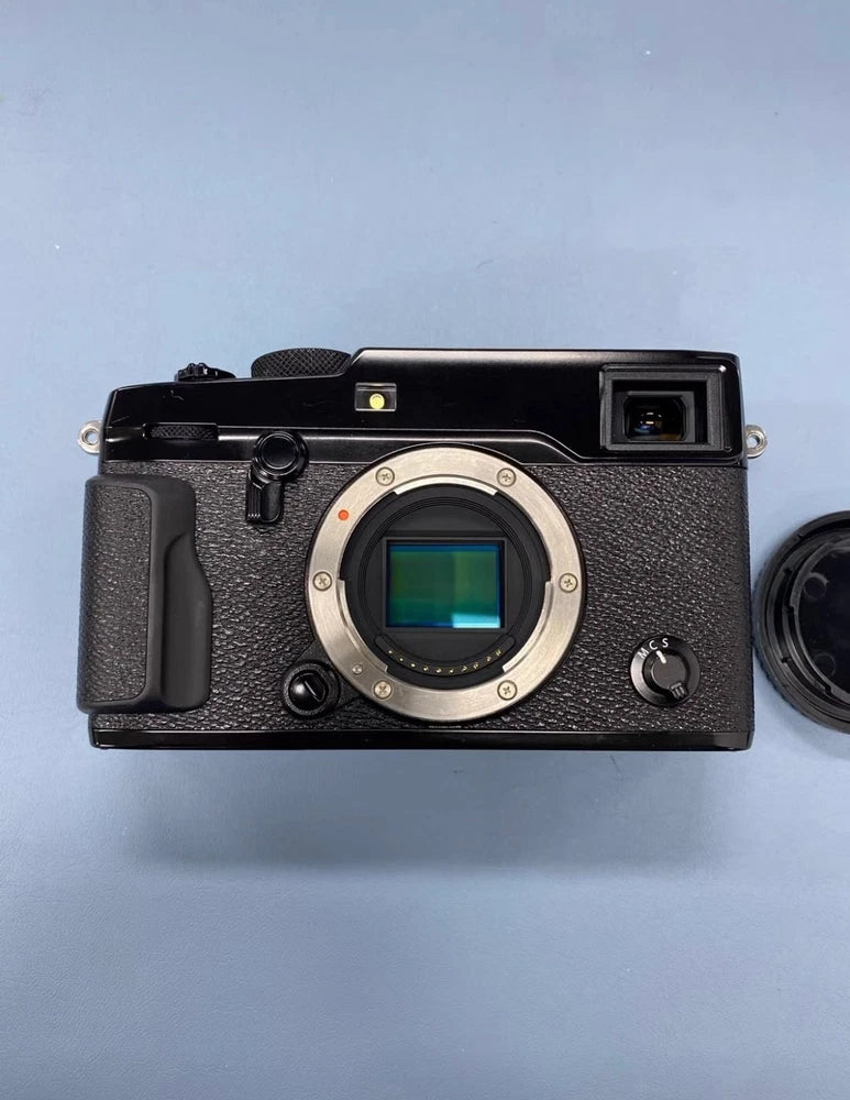 FUJIFILM X-Pro2 Digital Camera  | English| Tested & Working | Body Only