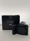 Panasonic Mirrorless DSLR Camera Lumix Dc-s5m2 Body Dc-s5m2-k W Box Used