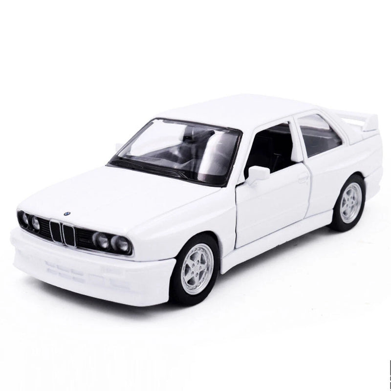 1:36 Scale M3 Model Car Diecast Toy Vehicle 2 Doors Open Pull Back White