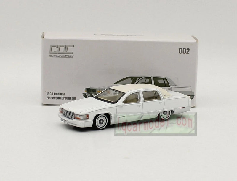 1/64 GOC 1993 Cadillac Fleetwood Brougham old version Car model White