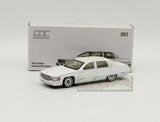 1/64 GOC 1993 Cadillac Fleetwood Brougham old version Car model White