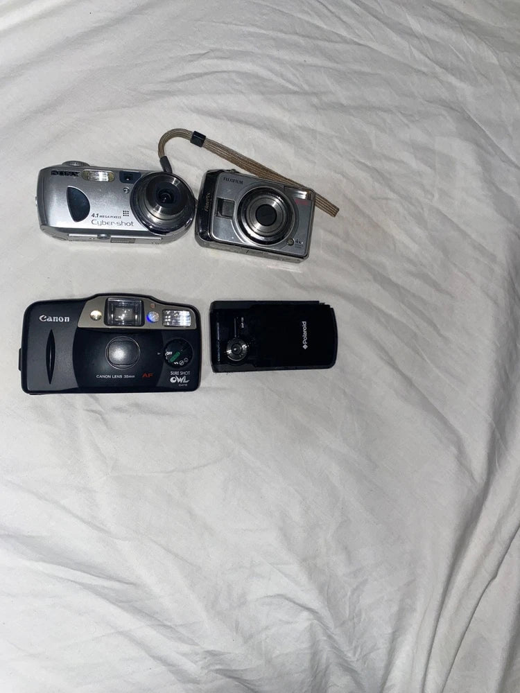 Camera Lot Canon Sony Fujifilm Polaroid Digital & Film For Parts/Repair AS-IS ??