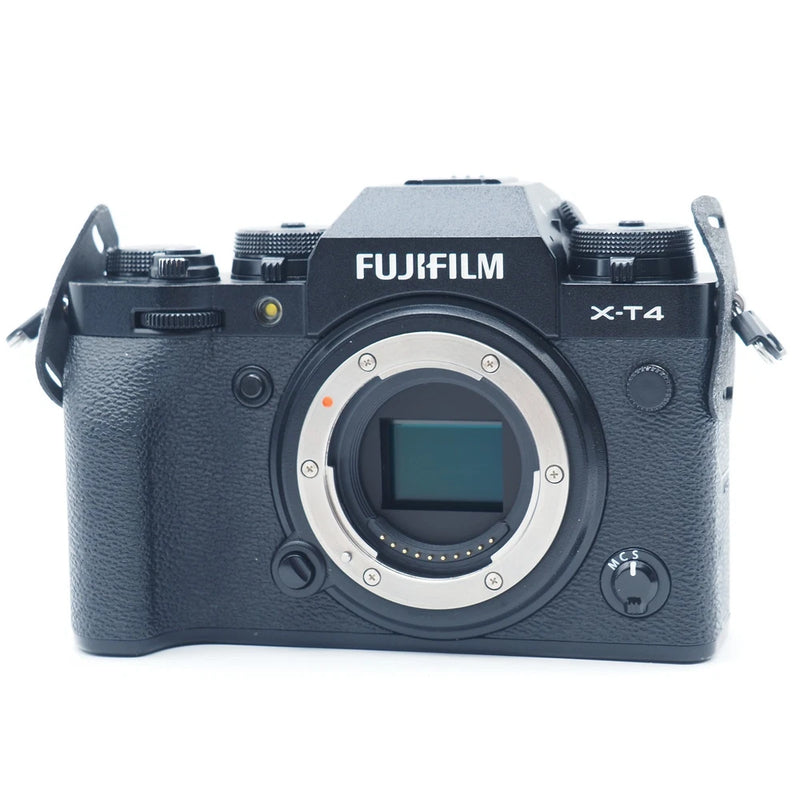 Fujifilm X-T4 26.1MP Mirrorless Digital Camera Shutter Count 34 [Near MInt]