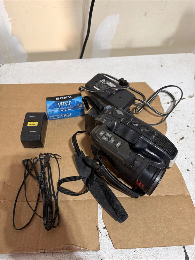 Panasonic Palmcorder IQ PV-D326D Camcorder W/ Battery Charger New Tape