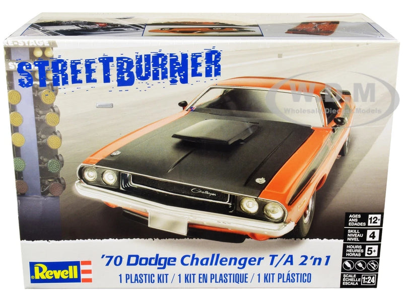 Revell 1970 Dodge Challenger T/A 2-in-1 plastic model kit box with car artwork