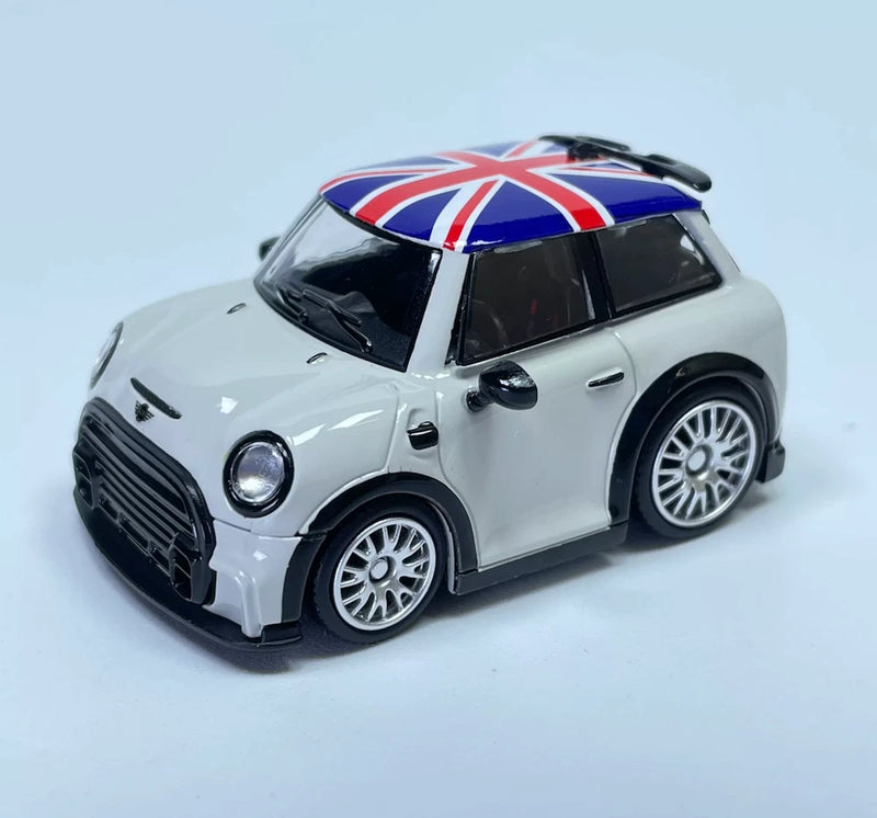 BN DK 1:64 HEC Gray Mini Cooper Flag Cute Q Sports Model Diecast Metal Car