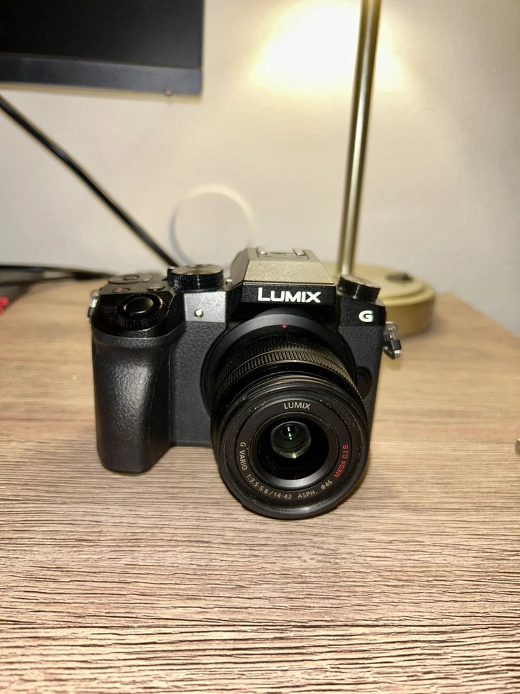 Panasonic LUMIX G7 Mirrorless Interchangeable Lens Camera - 4K Video