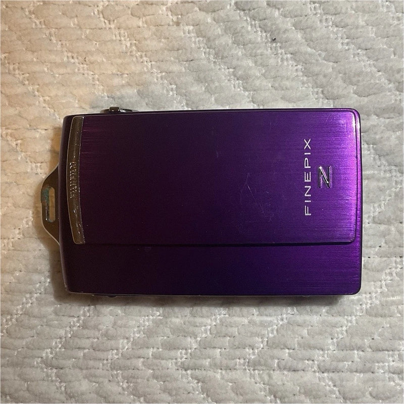Fujifilm FinePix Z Series Purple Compact Camera 5x Optical Zoom Built-in Flash