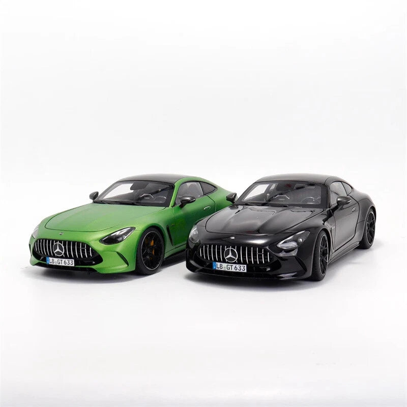 1:18 Benz AMG GT63 2023 Diecast Model Car Toys Gifts Collection Black/Green