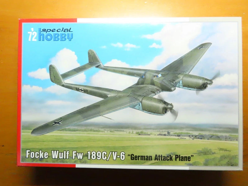 1/72 Focke Wulf FW189C/V-6 model kit box art, green twin-engine aircraft