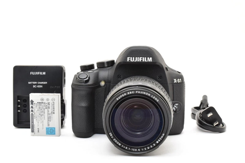 FujiFilm X-S1 12.0MP Digital Camera Black From Japan