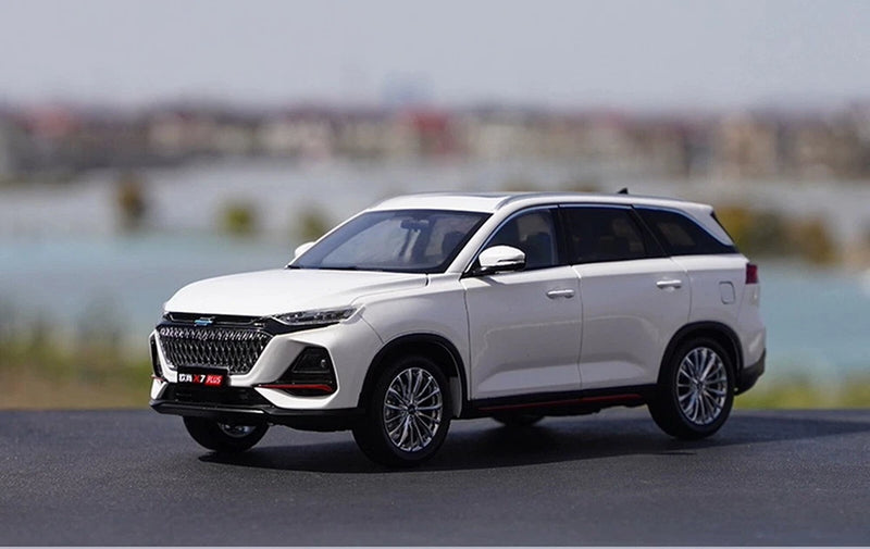 1/18 Scale Changan Oshan X7 PLUS White Diecast Car Model Toy Gift NIB