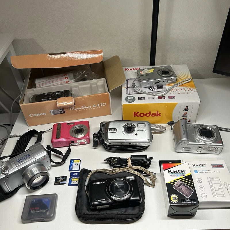 PARTS/REPAIR Bulk Digital Camera Lot Canon Powershot Fujifilm Kodak +Accessories