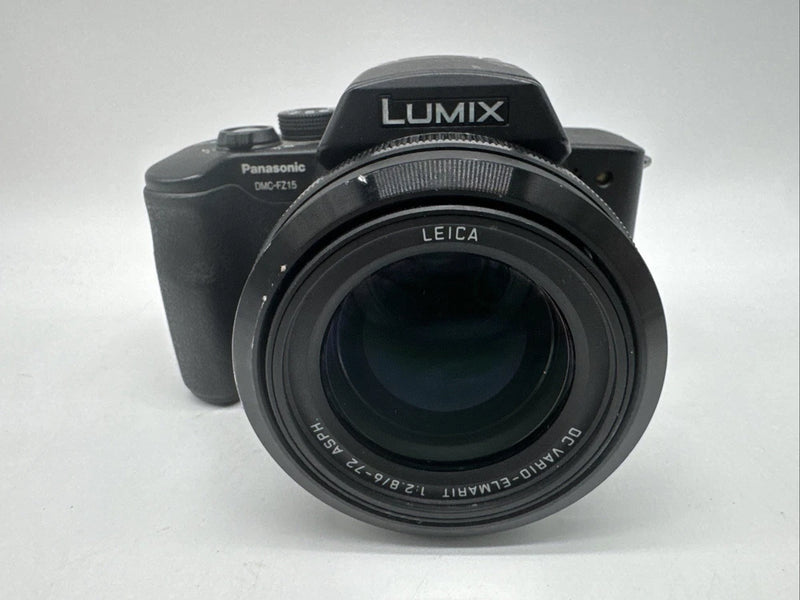 Camara Lumix DMC-FZ15 Panasonic - For Parts - Powers On