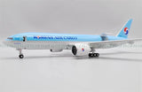 1:200 pre-built Korean Air Cargo Boeing 777F model airplane in light blue livery