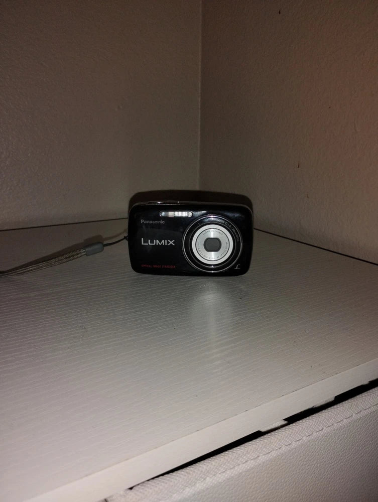 Panasonic Lumix DMC-S3 Digital Camera Black with SIM Card No Charging Cable