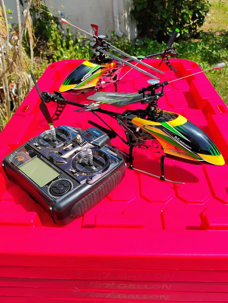 Two RC Mini Heli Helicopter WL Toys Sky Dancer V912 4 Channels Not Tested Used