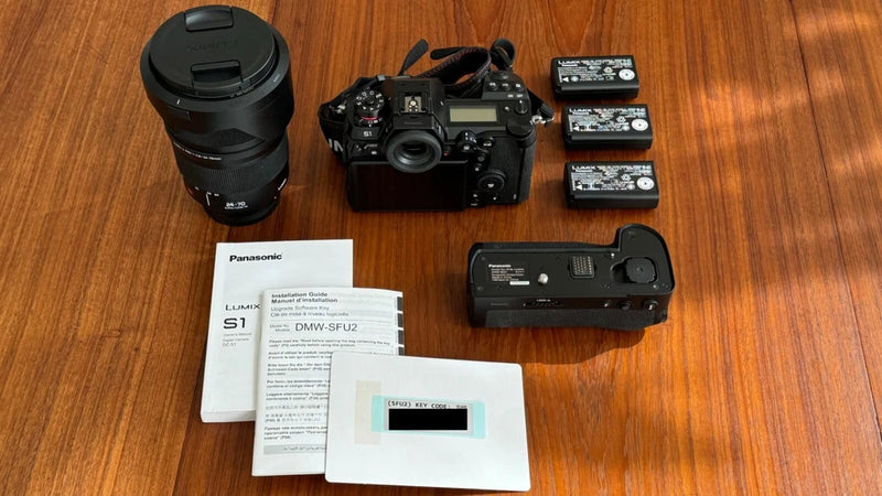 Triple Mint Panasonic Lumix S1 + S Pro 24-70mm Lens + EXTRAS - Only Used 3 Times
