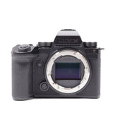 Panasonic S5M2X full frame 6K 4K 60p 5 axis IBIS 6 5 stop PDAF