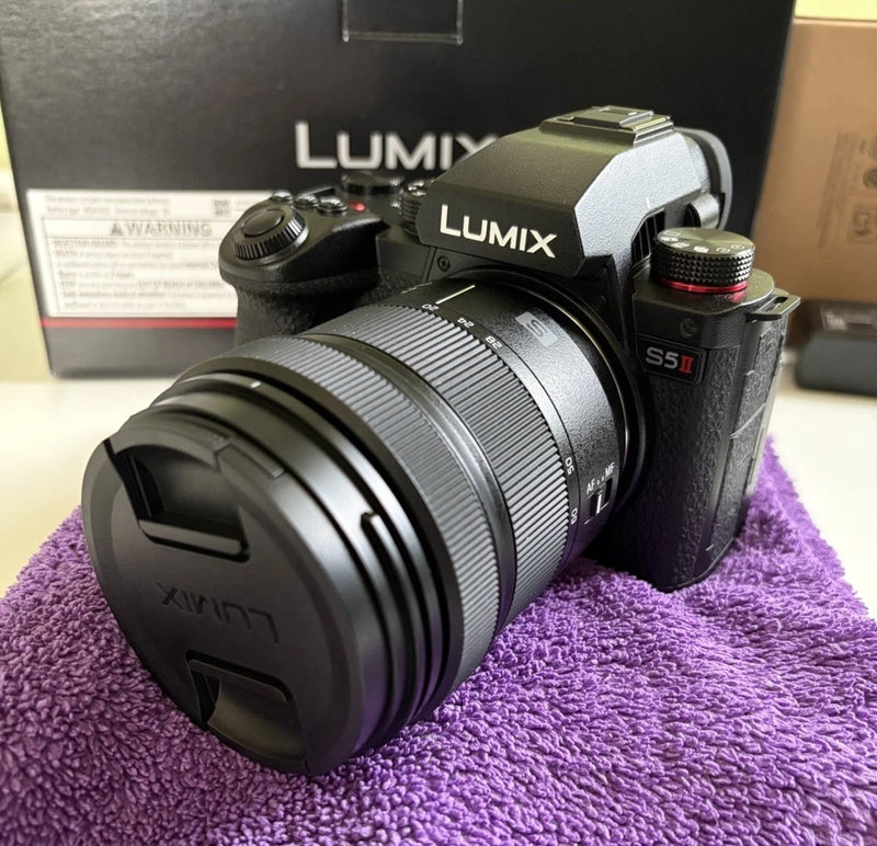 Panasonic Lumix S5ii with 20-60mm F3.5-5.6 Lens