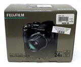 Fujifilm Finepix S4200 Digital Camera 14MP w Box & Manual works perfect