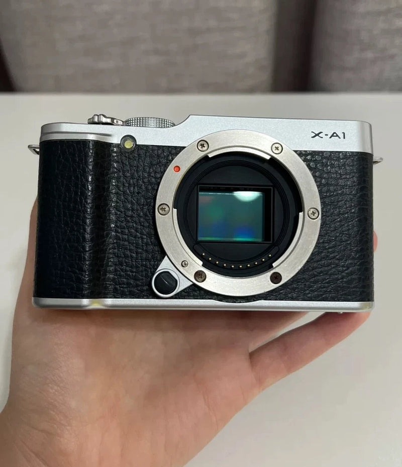 Fujifilm X-A1 Digital Camera Body Only Black (Preowned)