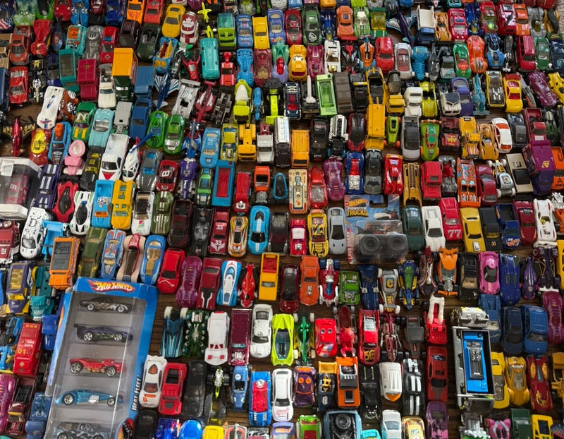 Hot Wheels BULK LOT x50 Cars / Huge Assorted Matchbox Diecast Vehicles ??