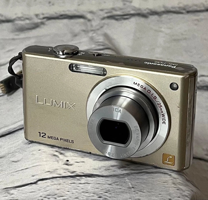 Panasonic LUMIX DMC-FX40 Gold Compact Digital Camera Tested Accessories Included