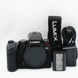 "Mint" Panasonic LUMIX S5II DC-S5M2 Mirrorless Camera #05061